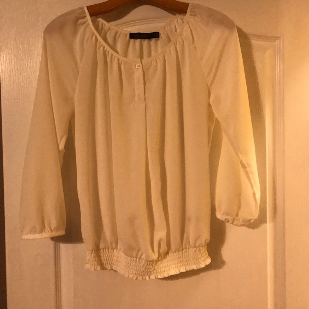 The Limit 3 quarter inch sleeves off white size S.